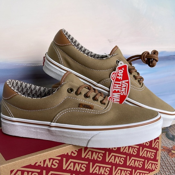 Vans WMNS Era 59
C&L Khaki/Chevron
VN0A38FSKHC
Sneakers - Picture 6 of 16